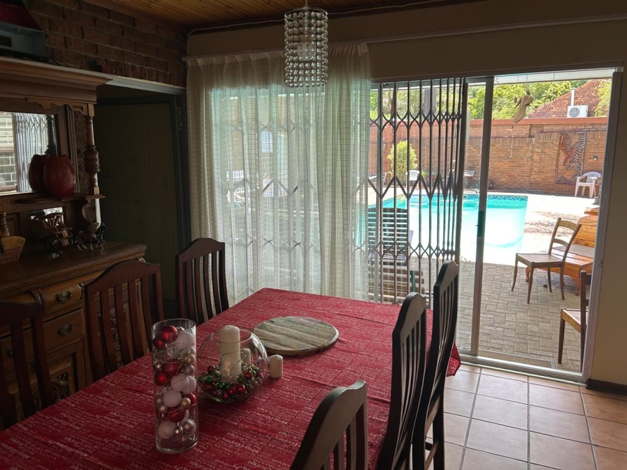 5 Bedroom Property for Sale in Heuwelsig Free State